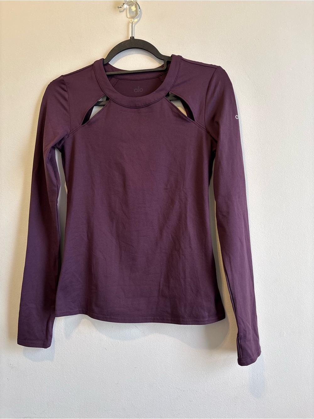ALO Yoga Long Sleeve Cutout Top in Plum